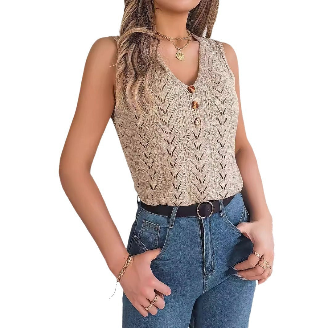 Buttoned V-neck Hollow-out Sleeveless Top